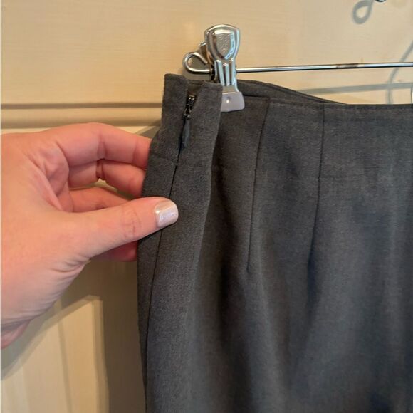 Talbots Petites Gray Knit Pants size 10P - Picture 4 of 7
